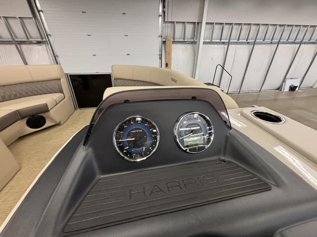 2026 HARRIS CRUISER 210 CWDH - Image 23