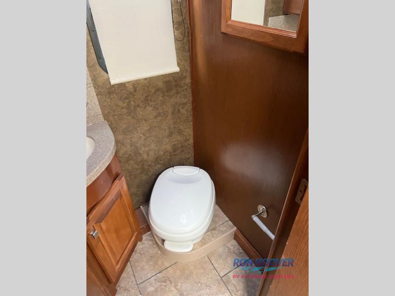 2014 TIFFIN 32BR - Image 23