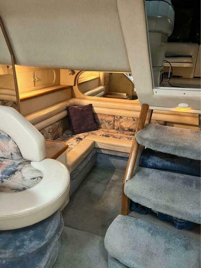 1996 Sea Ray 330 Express Cruiser - Image 16