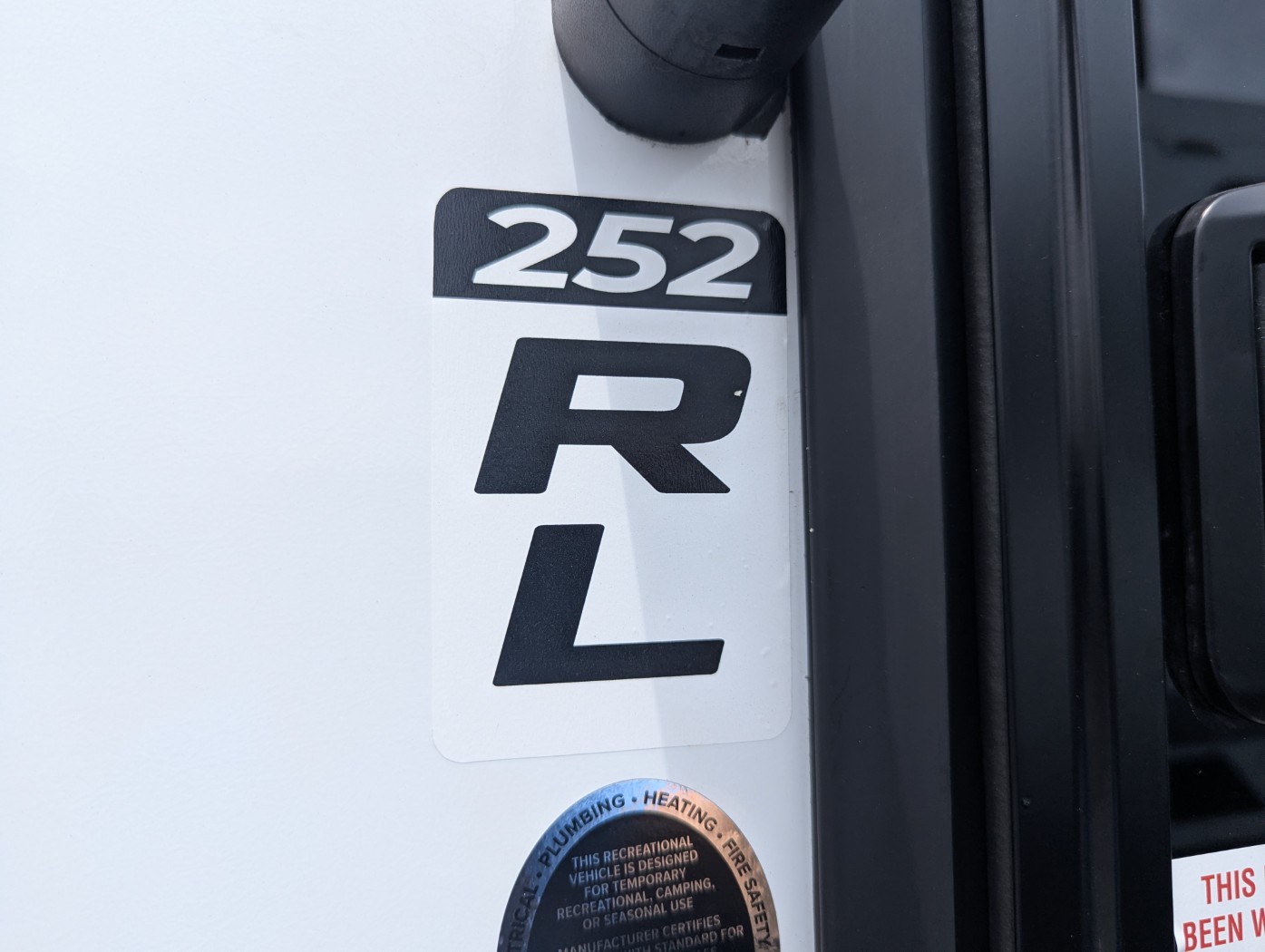 2027 Alliance RV Delta 252RL - Image 15