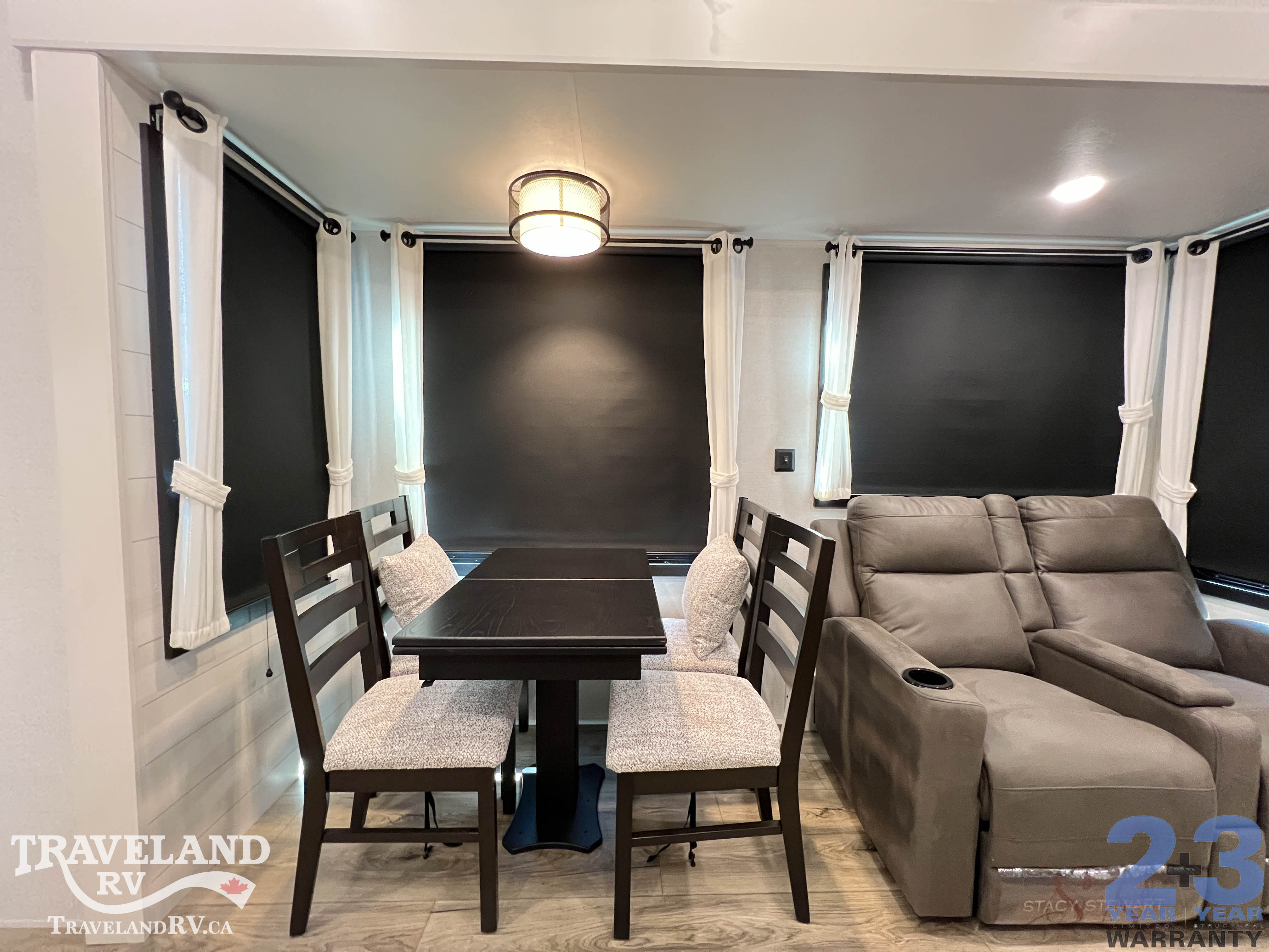 2026 Jayco Jay Flight Bungalow 40DLFT - Image 11