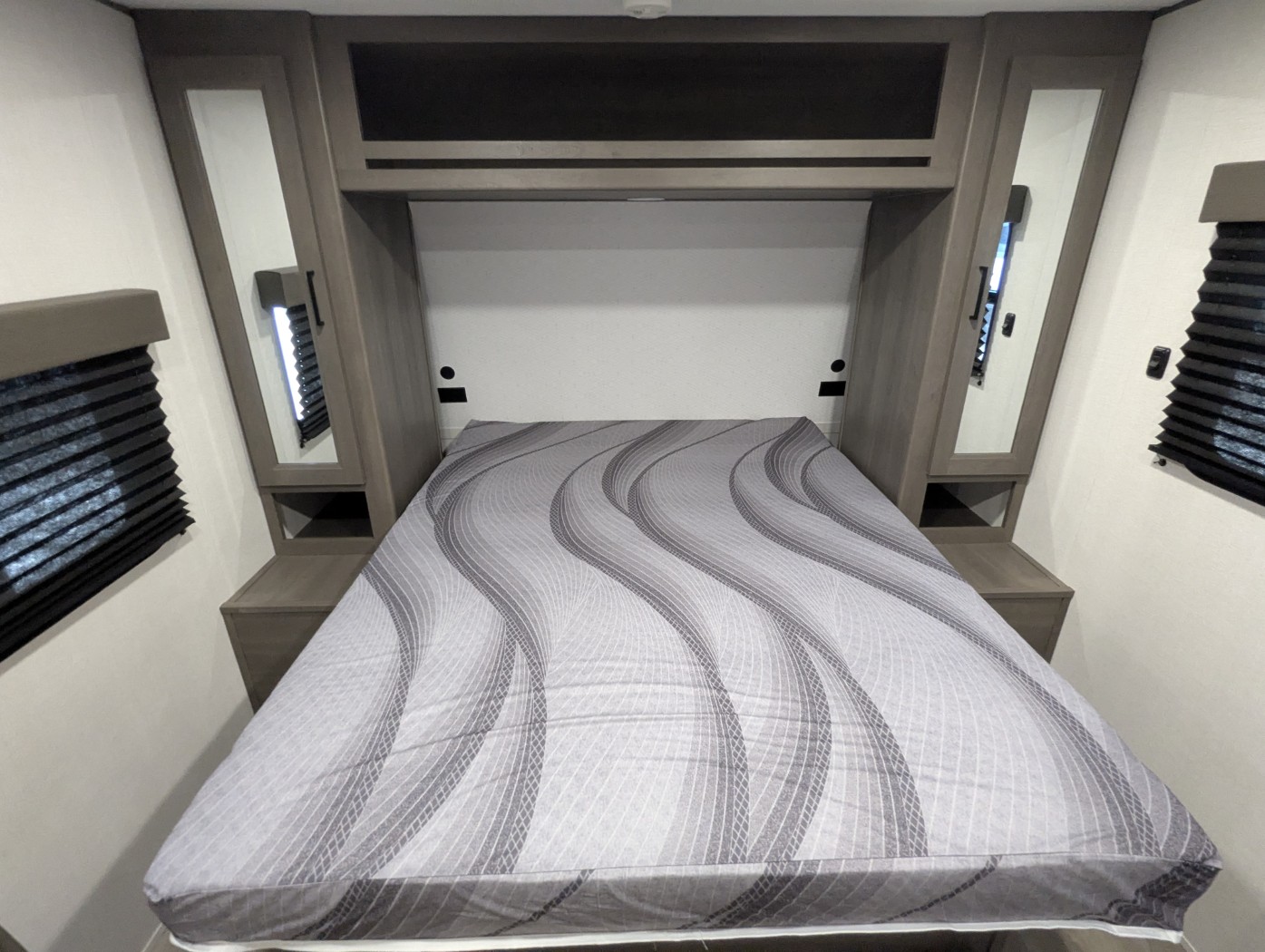2026 Grand Design Transcend XPLOR 23BHX - Image 31