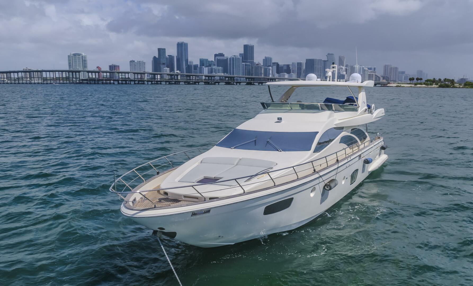 2008 Azimut 75 - Image 12