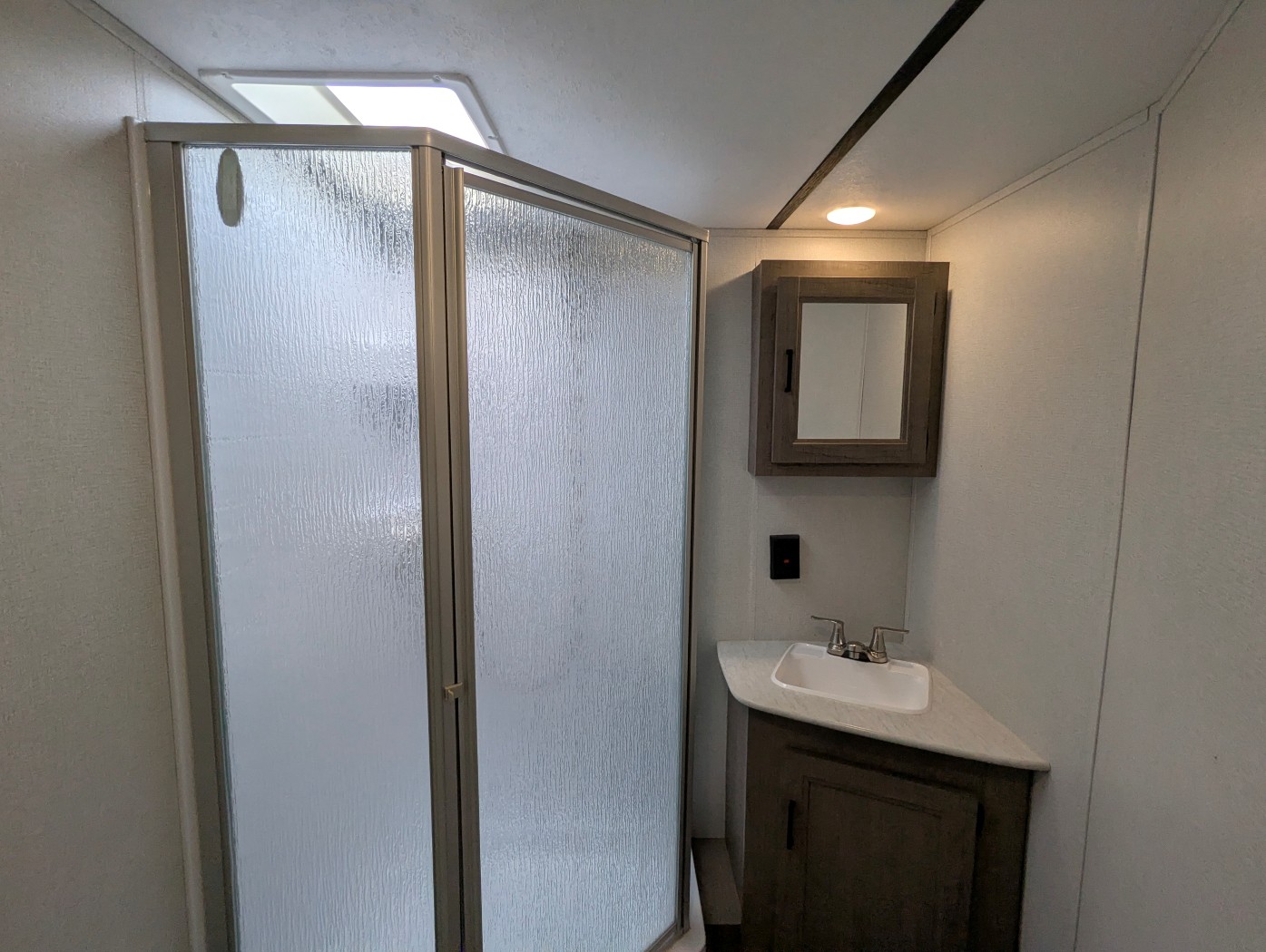 2021 Keystone Hideout West 30BHKSWE - Image 11