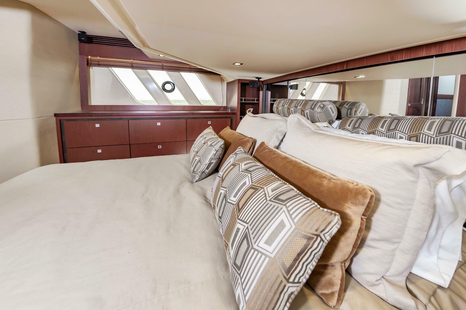 2015 Sea Ray 510 Fly - Image 37