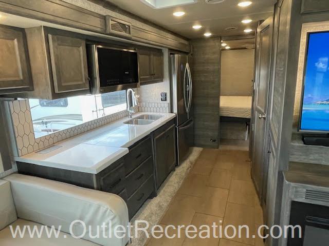 2023 TIFFIN ALLEGRO OPEN ROAD 34PA - Image 28
