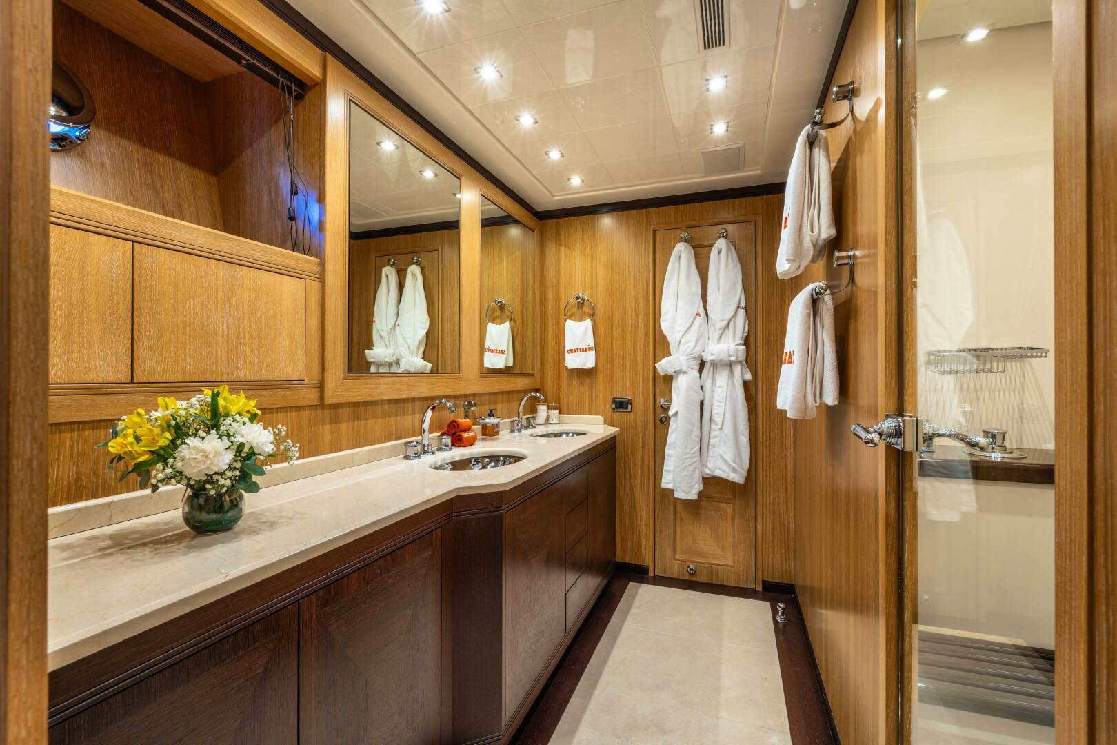 2008 Overmarine Mangusta 108 - Image 21