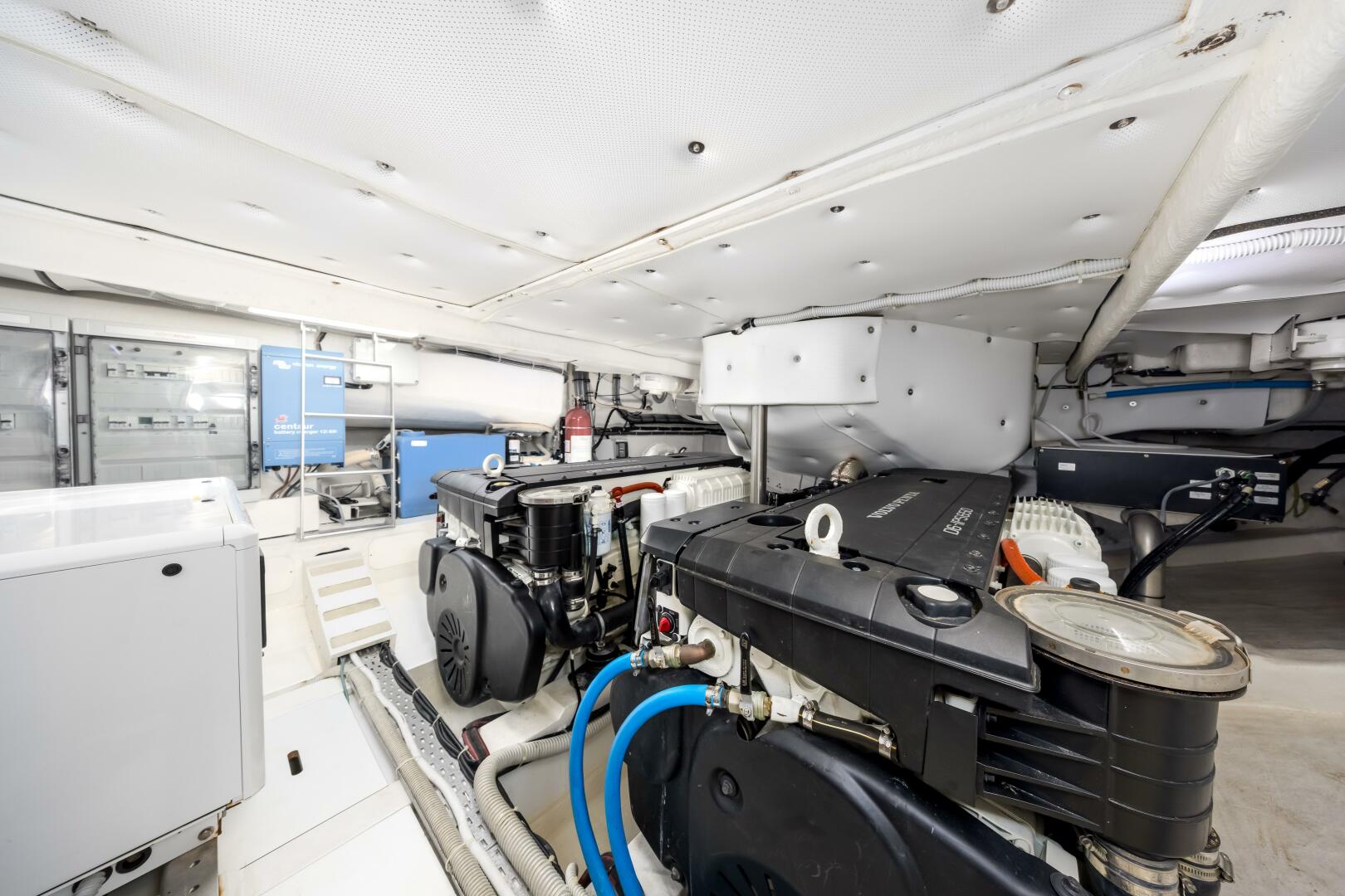 2021 Solaris 48 Open - Image 42