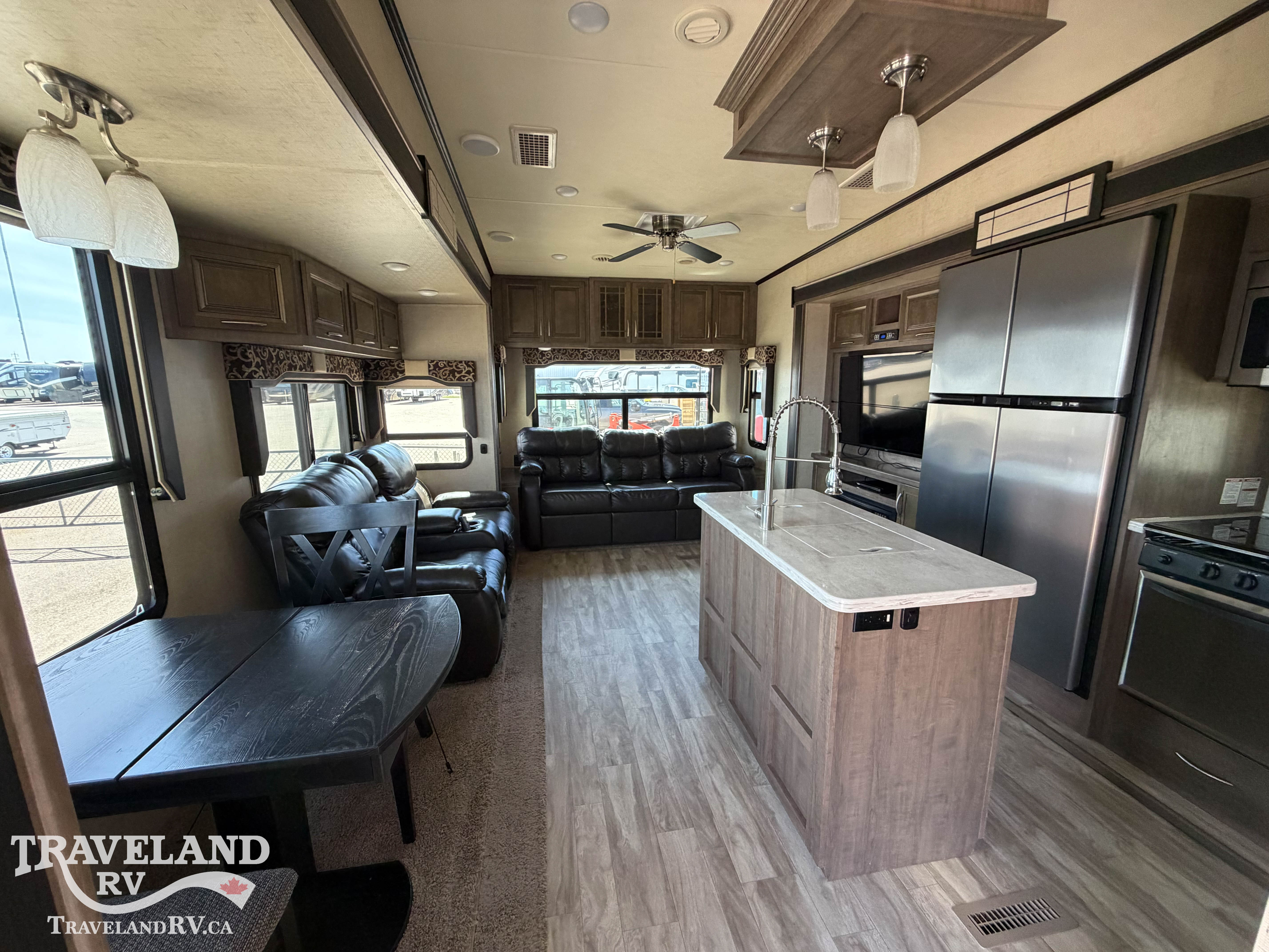 2018 KZ RV Durango Gold G383MBQ - Image 3