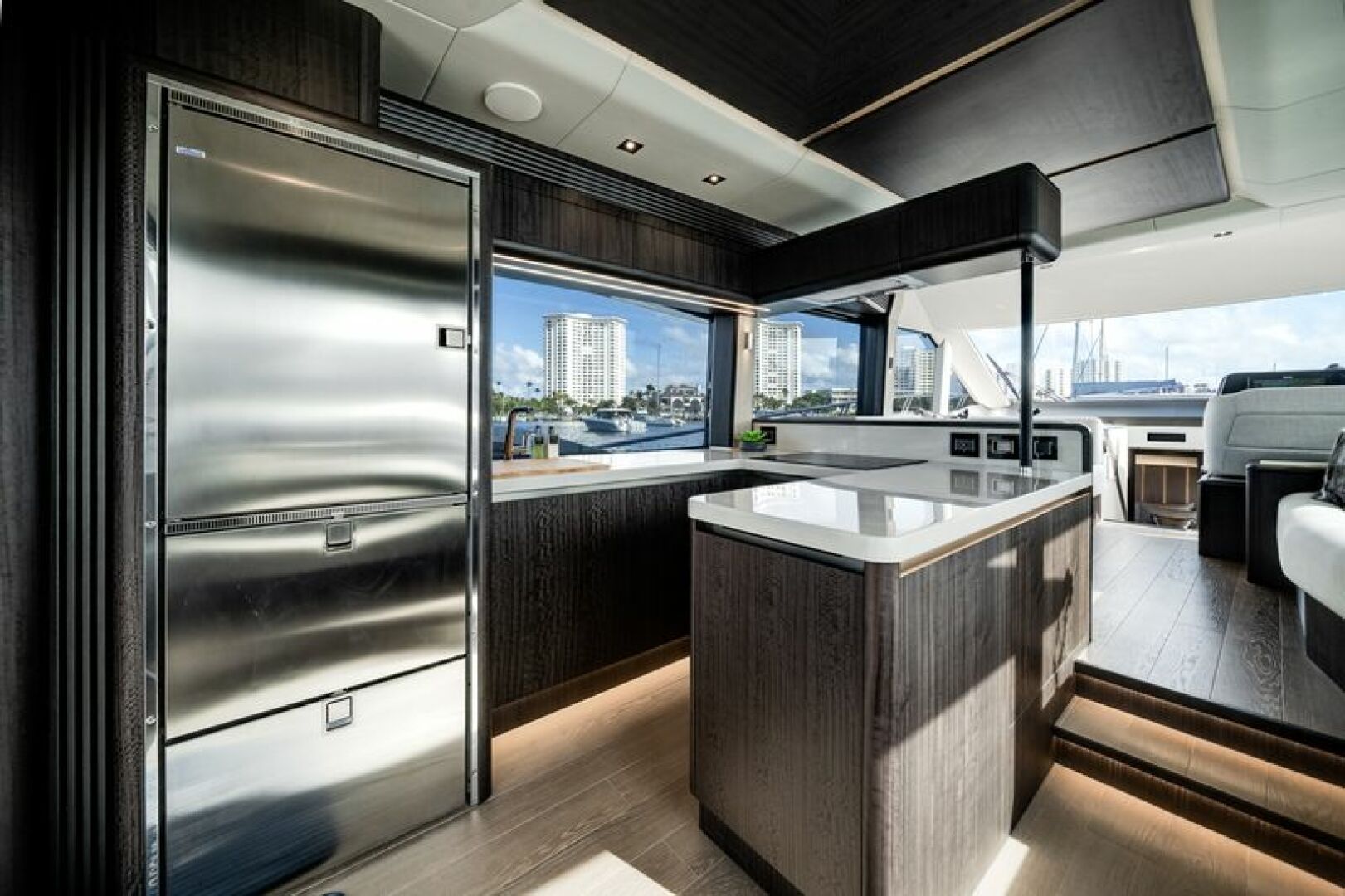 2024 Galeon 560 FLY Base - Image 26