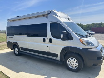 2023 THOR MOTOR COACH SEQUENCE 20J - Image 1