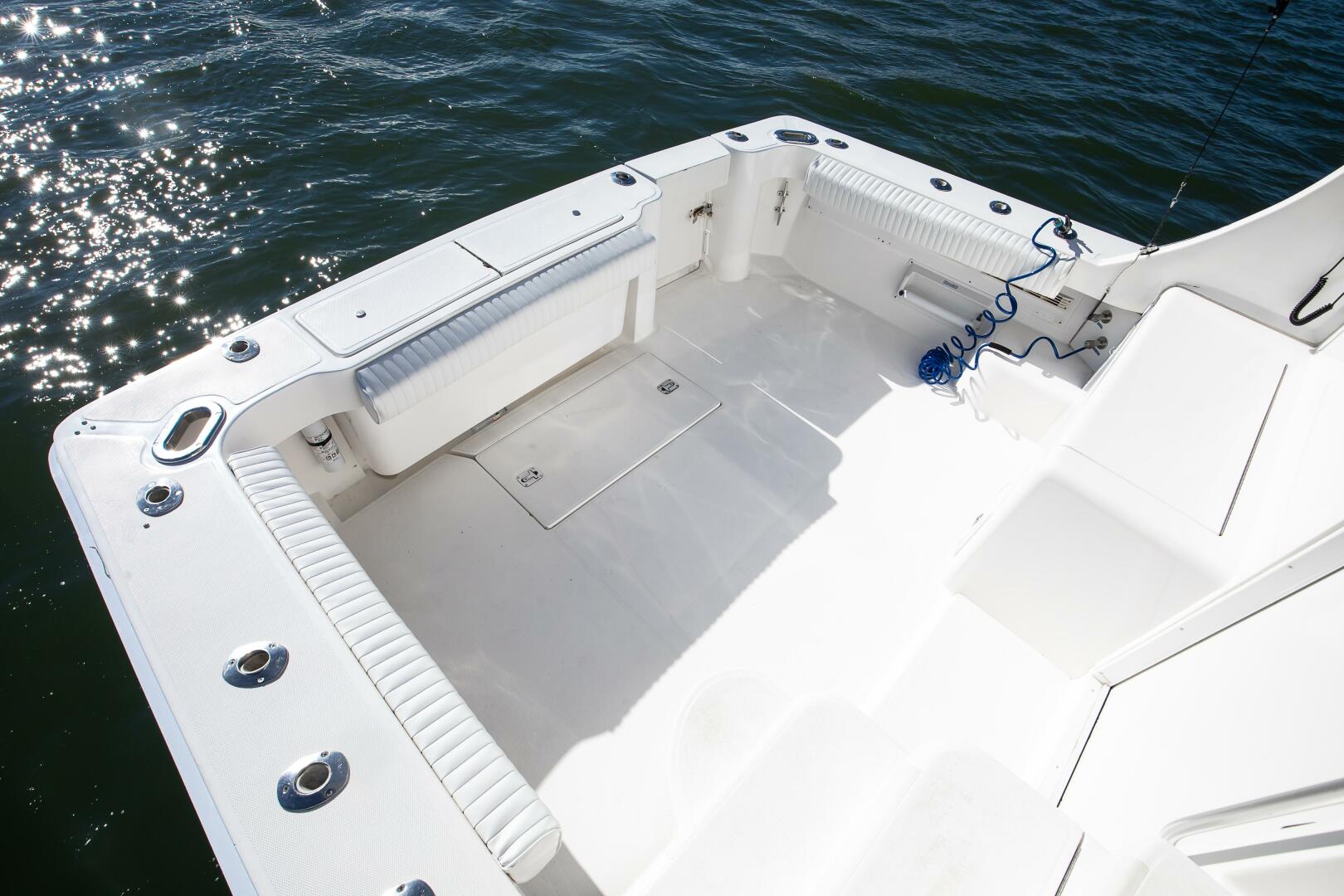2007 Luhrs 36 Convertible - Image 8