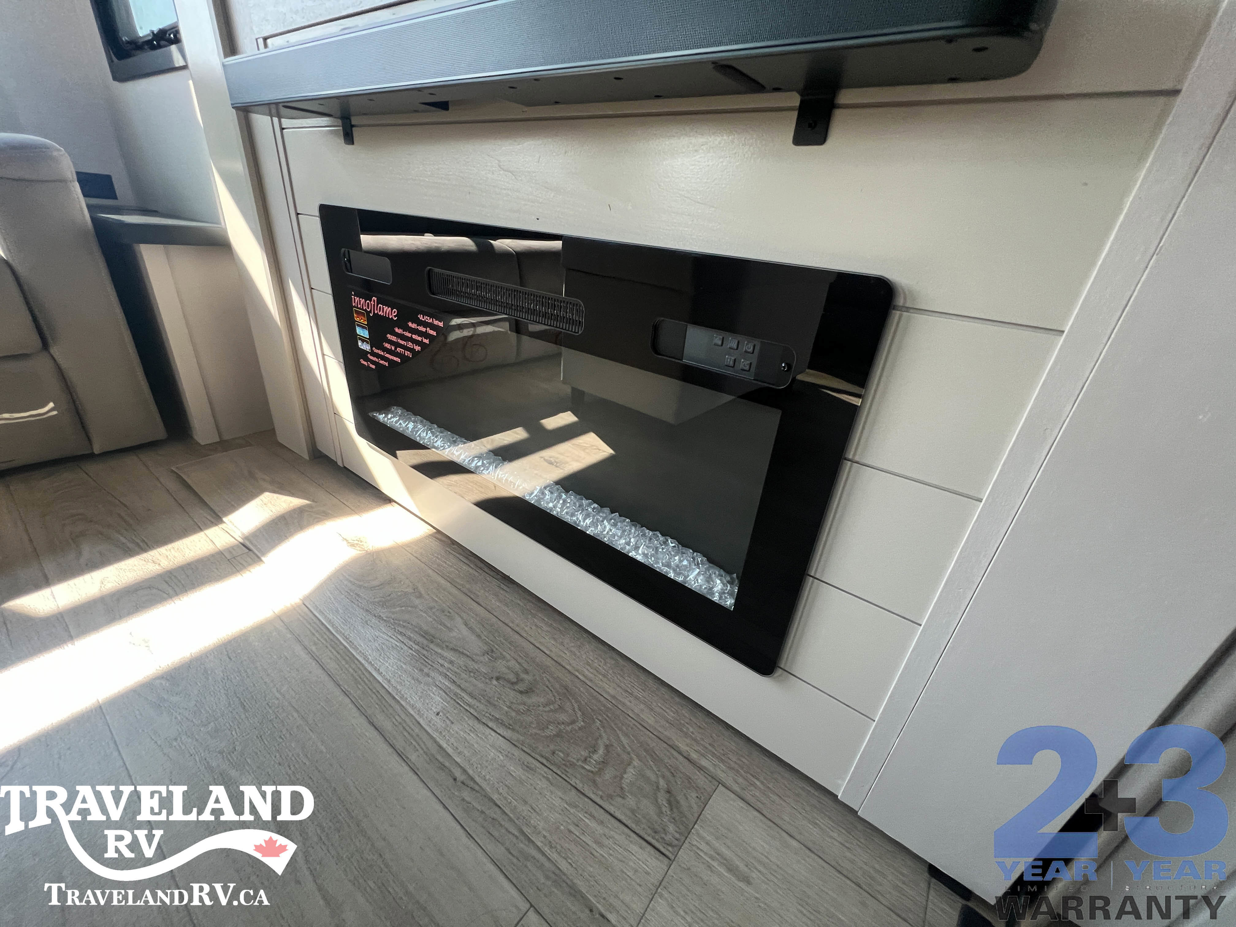 2026 Jayco North Point 377RLBH - Image 20