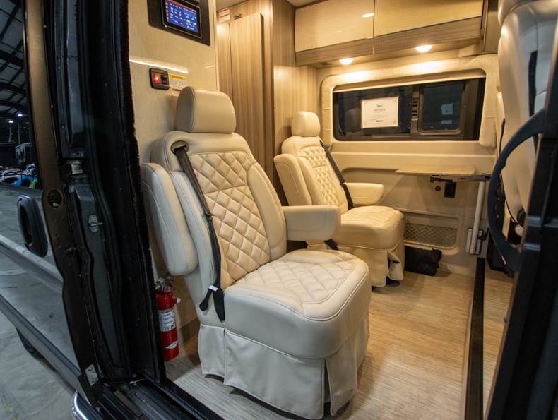 2024 Jayco Swift 20D - Image 6