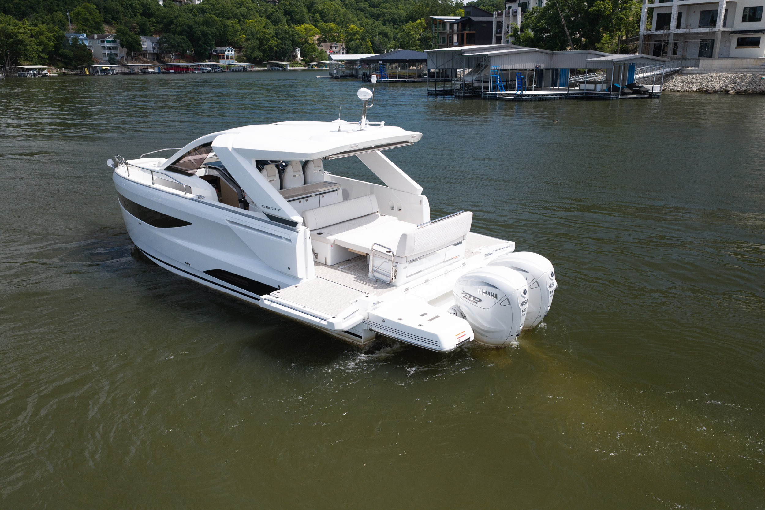 2024 Jeanneau DB37 OB - Image 10