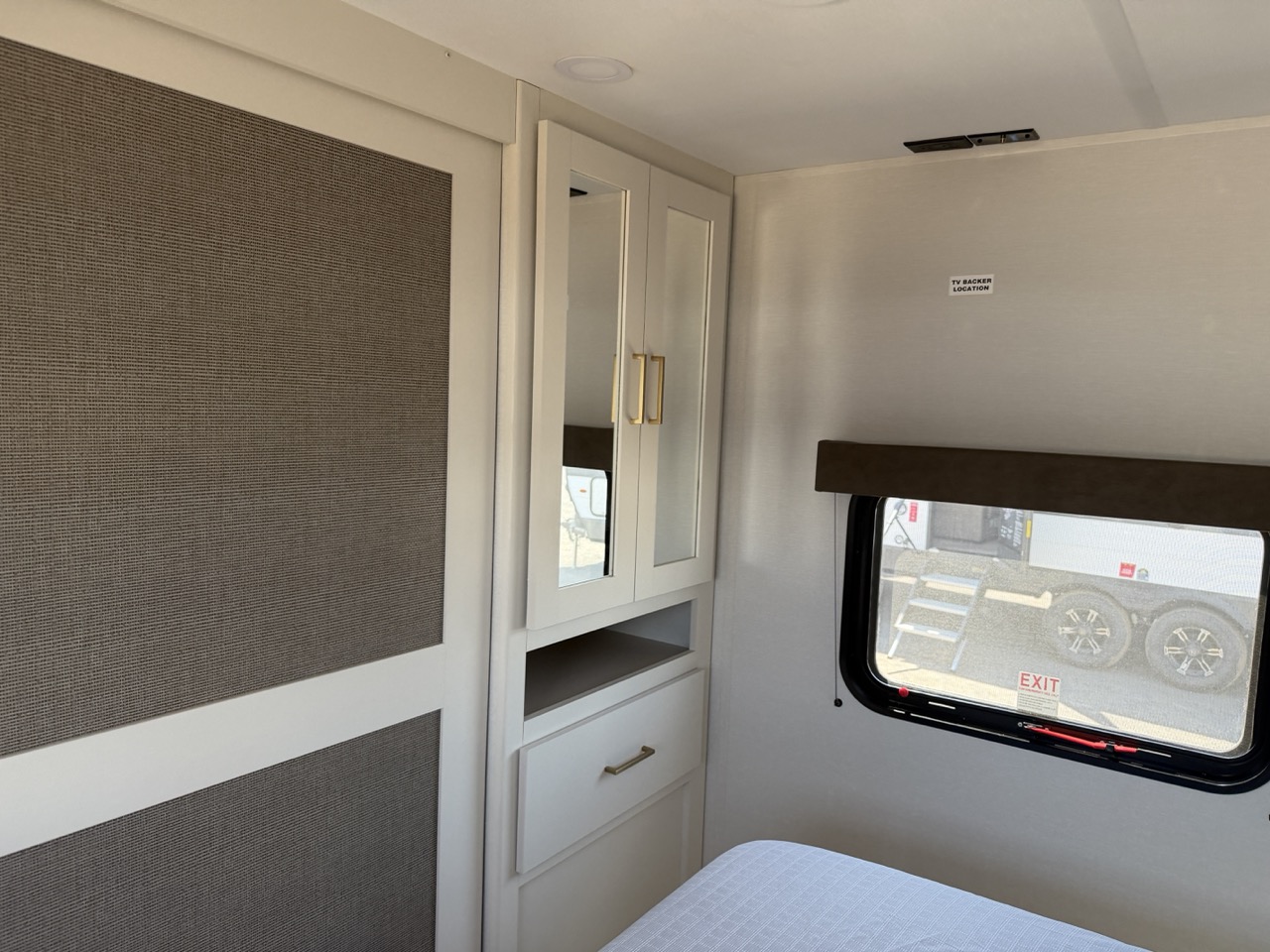 2026 Grand Design Transcend 285RKT - Image 15