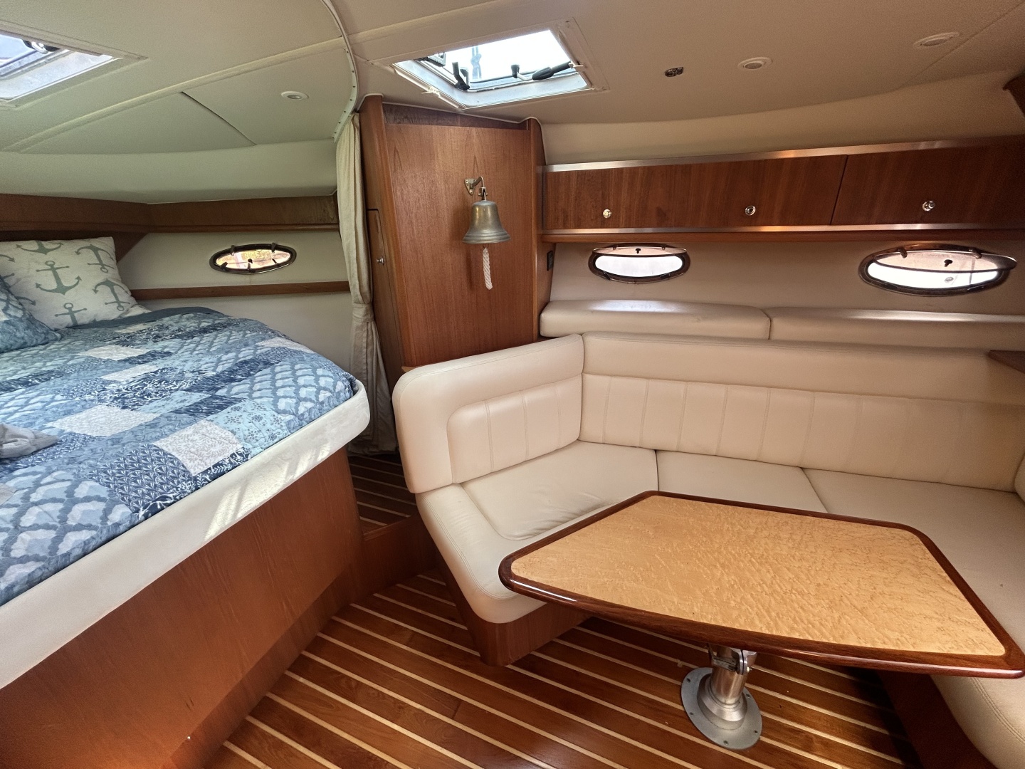 2007 Tiara Yachts 3200 Open - Image 13