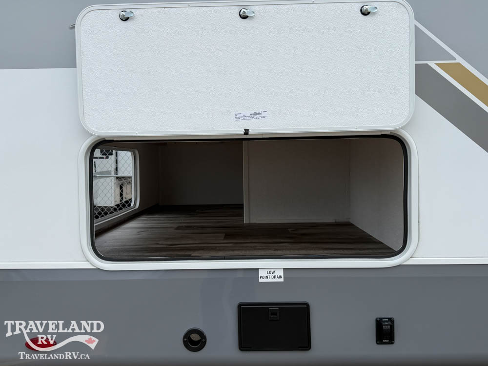 2027 Highland Ridge Roamer Light Duty 28DBSS - Image 10