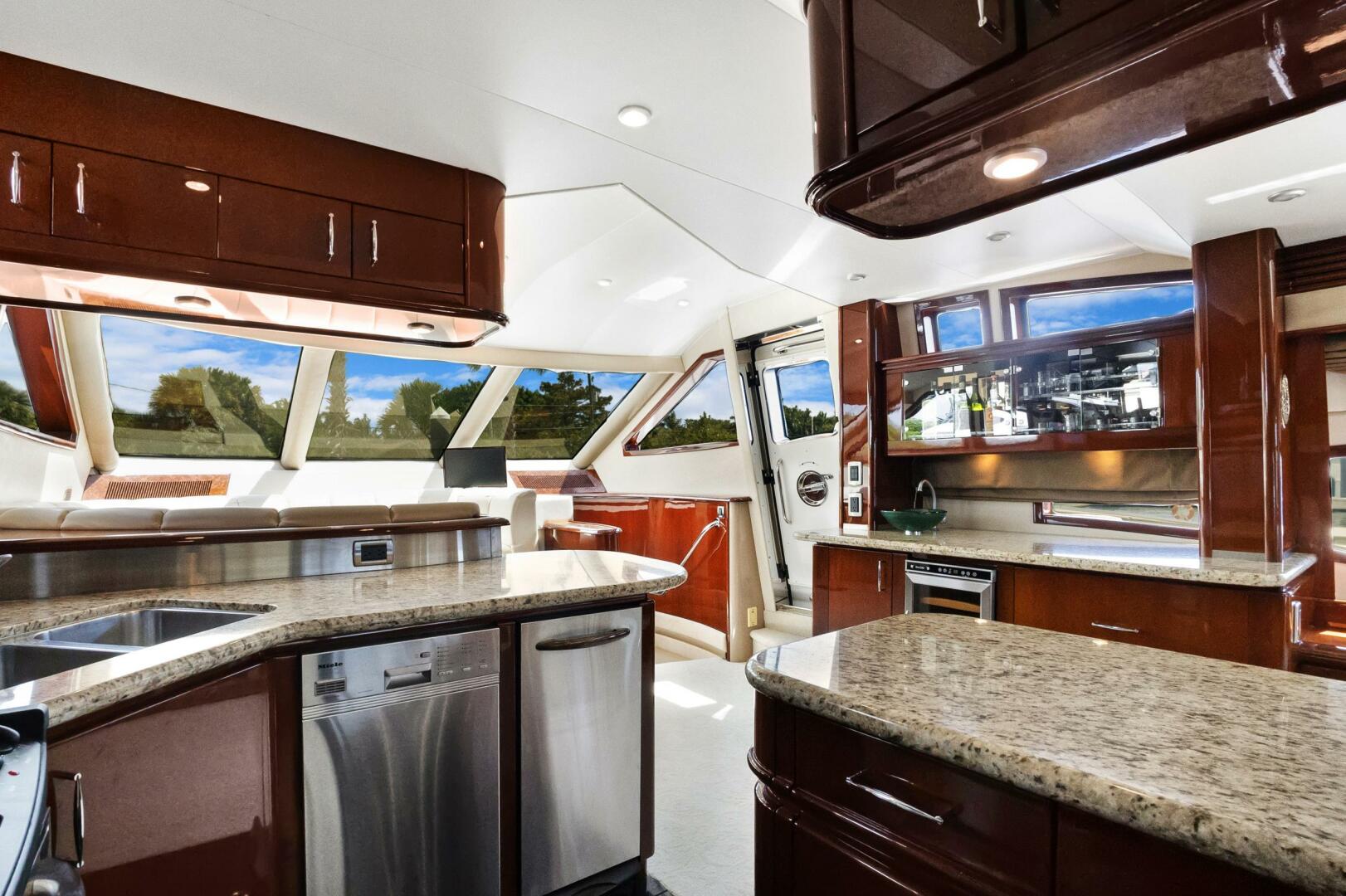 2008 Marquis 690 - Image 16