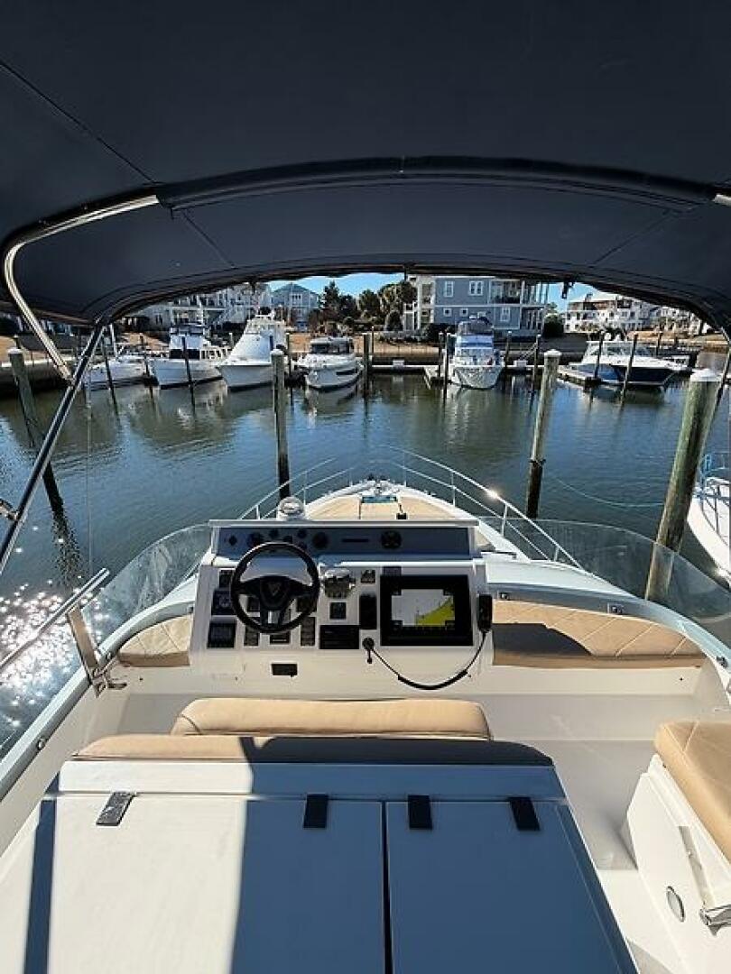 2015 Fairline Squadron 42 - Image 3
