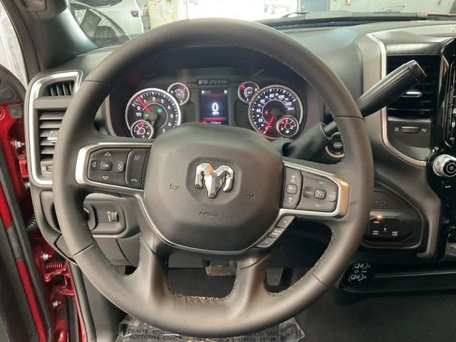 2026 Ram 2500 Big Horn 4x4 Crew Cab 6'4" Box - Image 14