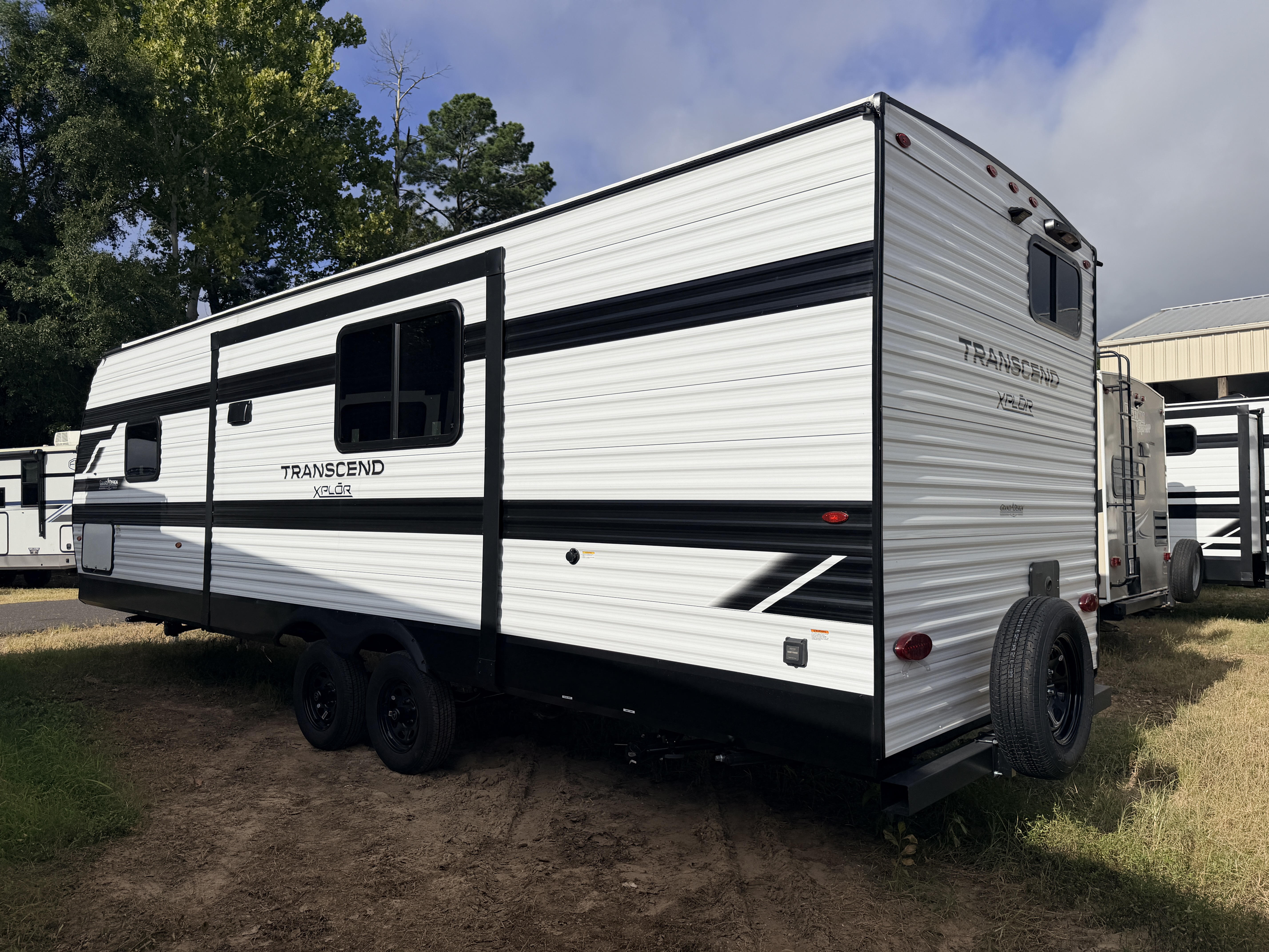 2027 Grand Design Transcend XPLOR 26BHX - Image 5
