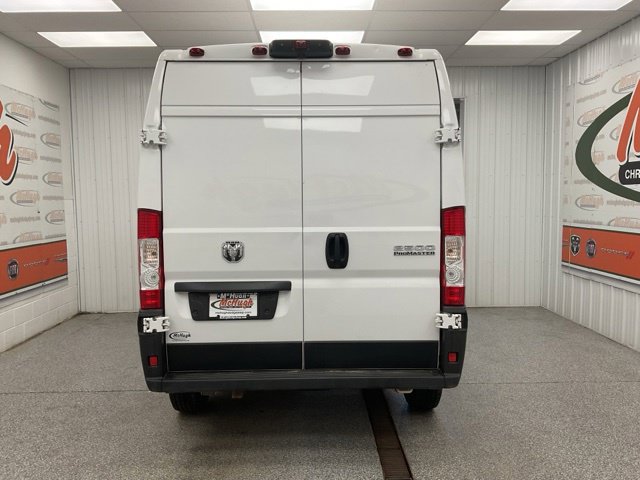 2025 Ram ProMaster Cargo Van Tradesman - Image 12