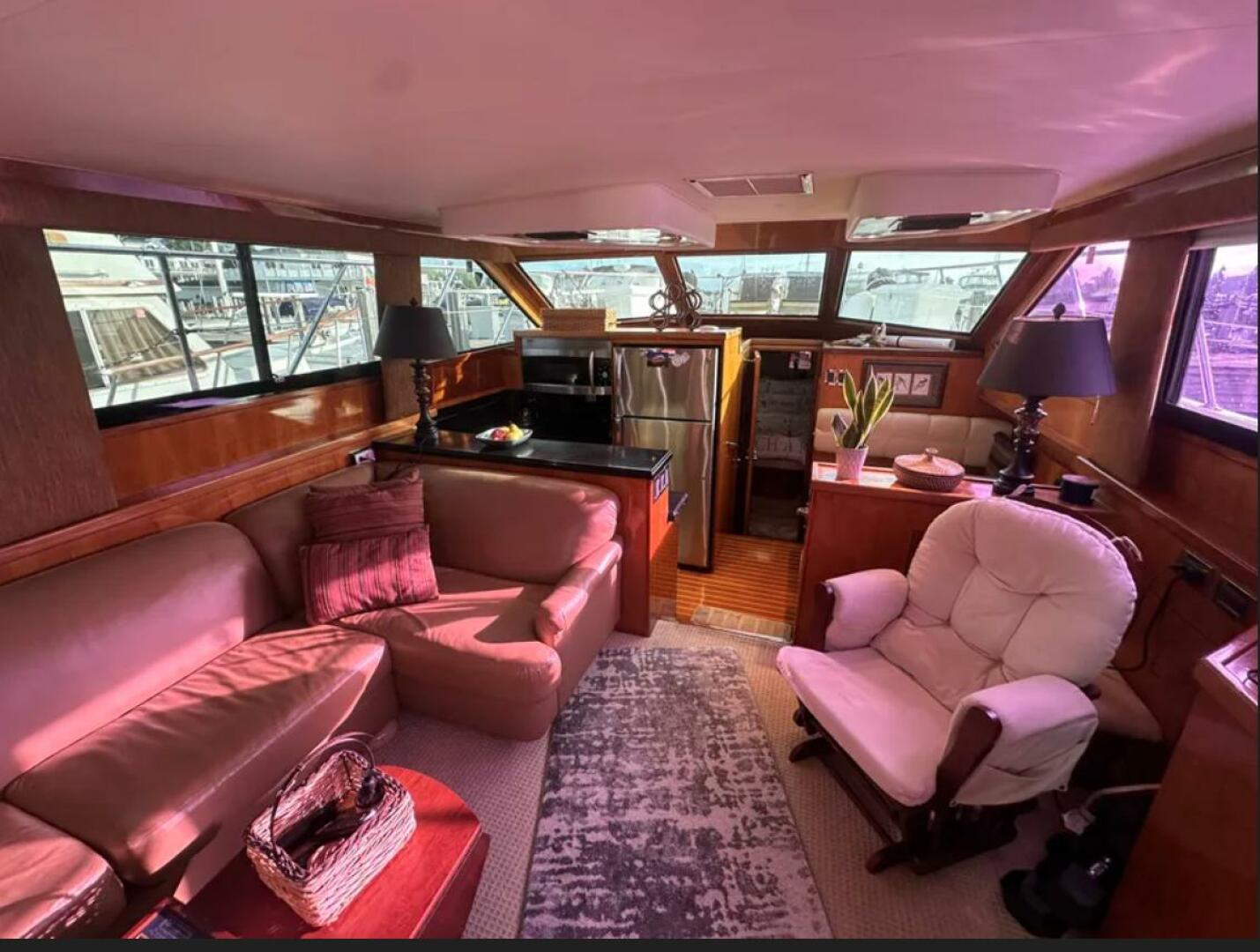 1994 Hatteras 48 Cockpit Motor Yacht - Image 16