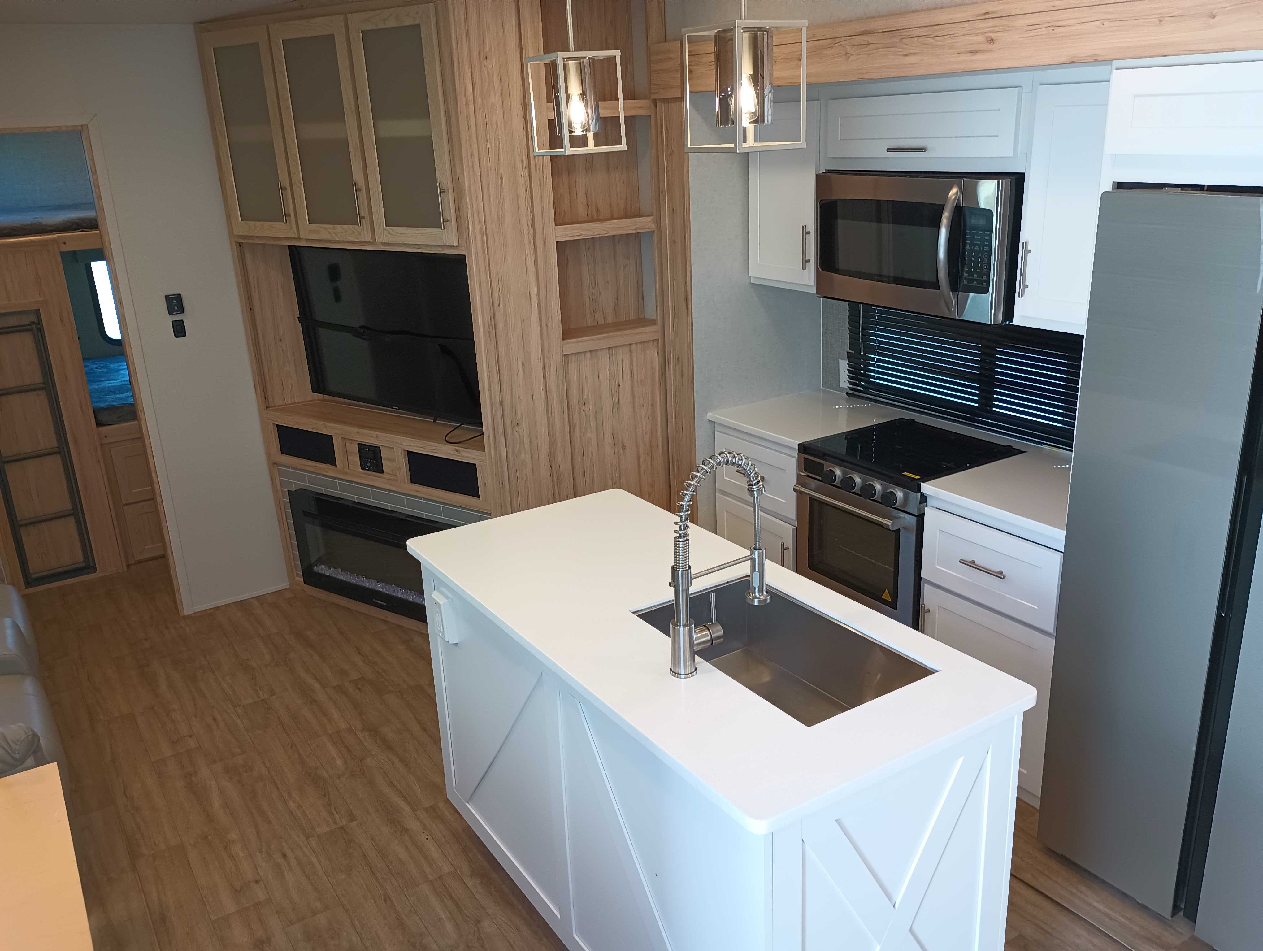 2022 Alliance RV Avenue 36BRM - Image 25