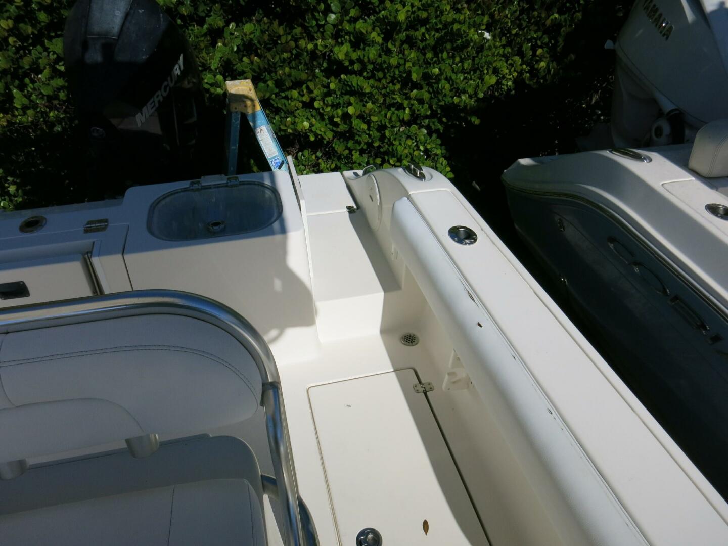 2020 COBIA 237 Center Console Base - Image 22