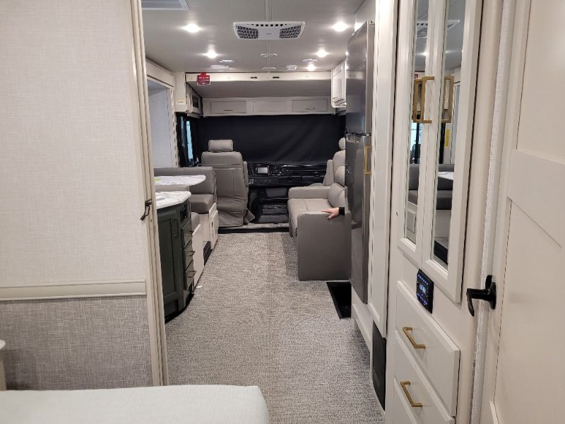 2026 Holiday Rambler Admiral 28A - Image 23