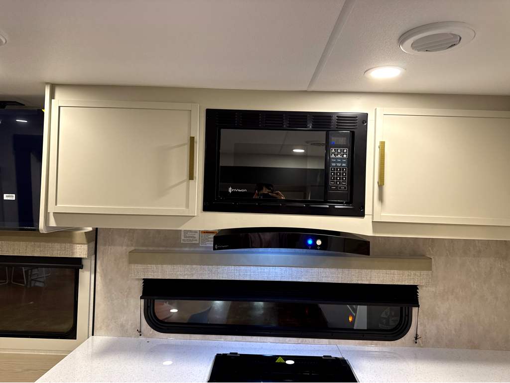 2027 VENTURE RV STRATUS 271VRK - Image 11
