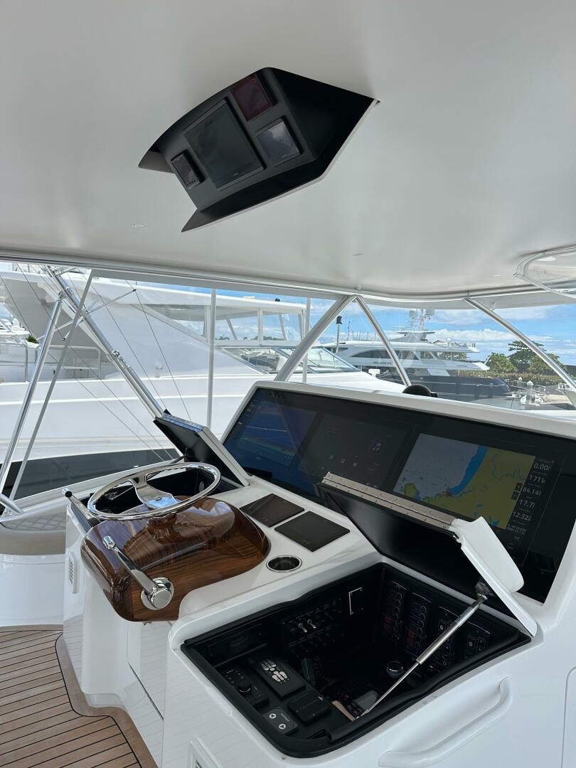 2025 Viking 82 Convertible - Image 46