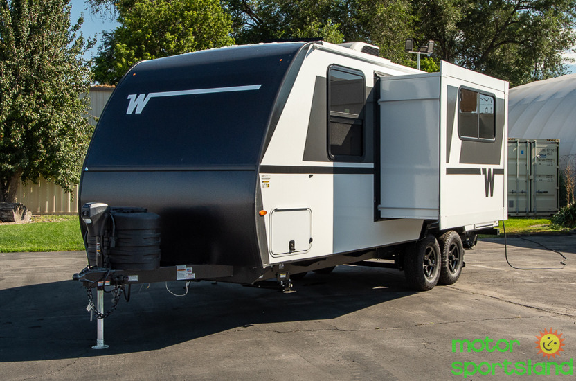 2027 Winnebago Micro Minnie 2200MBH - Image 7