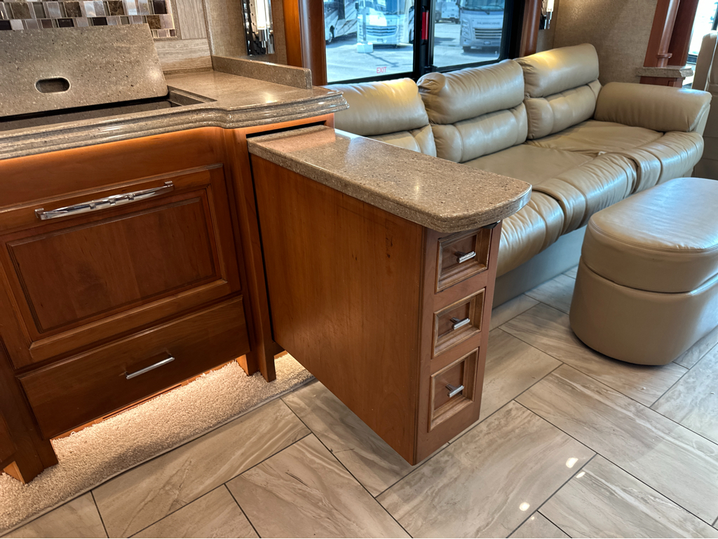 2018 TIFFIN ALLEGRO BUS 40 SP - Image 17