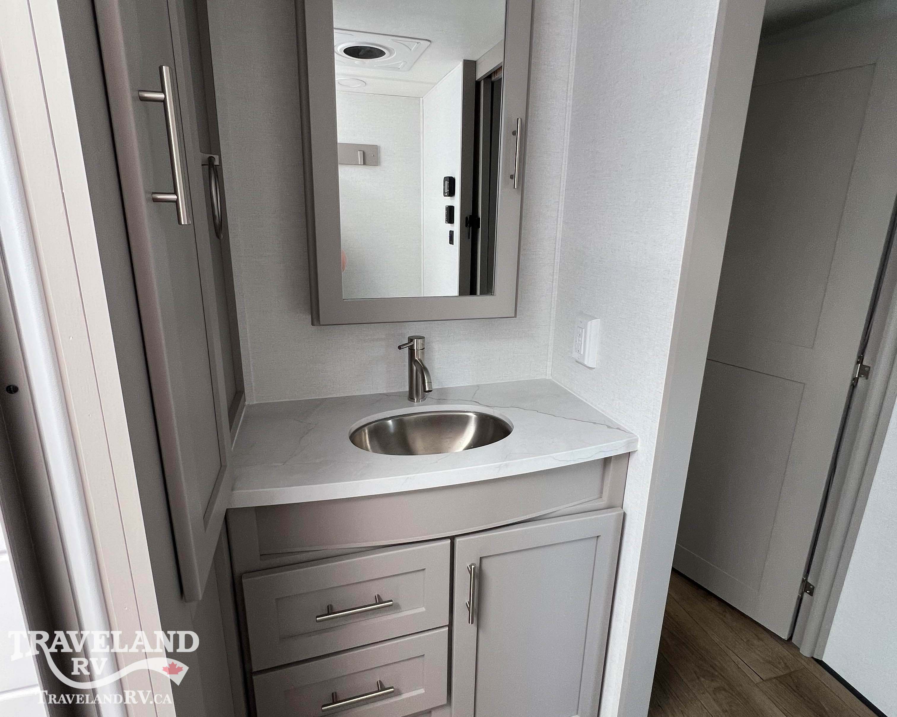2026 Alliance RV Avenue 29RL - Image 18