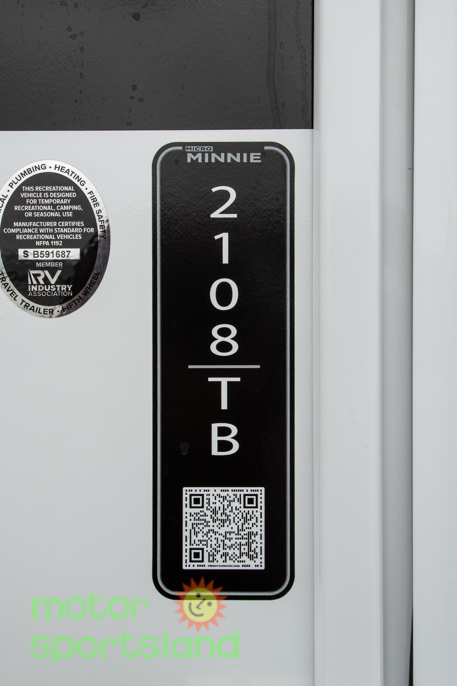 2026 Winnebago Micro Minnie 2108TB - Image 20