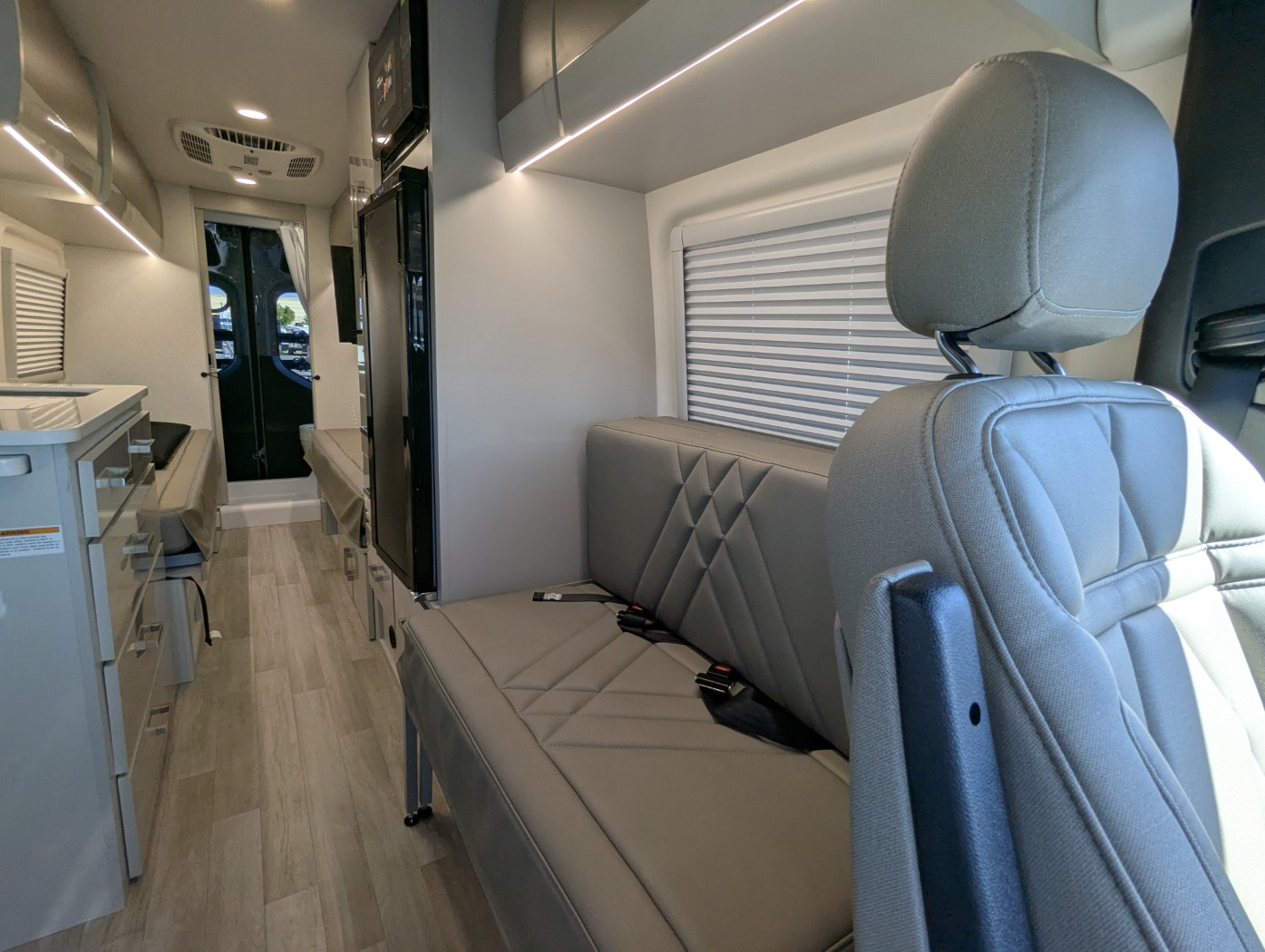 2027 Thor Motor Coach Tranquility 24A - Image 12