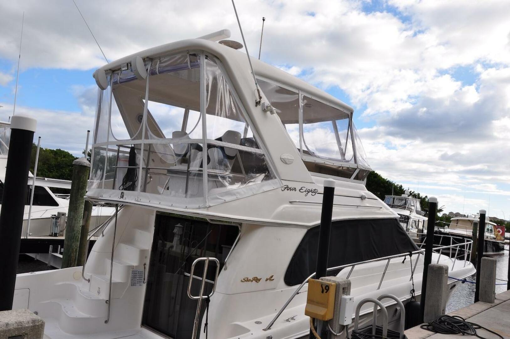 1998 Sea Ray 480 Sedan Bridge - Image 11