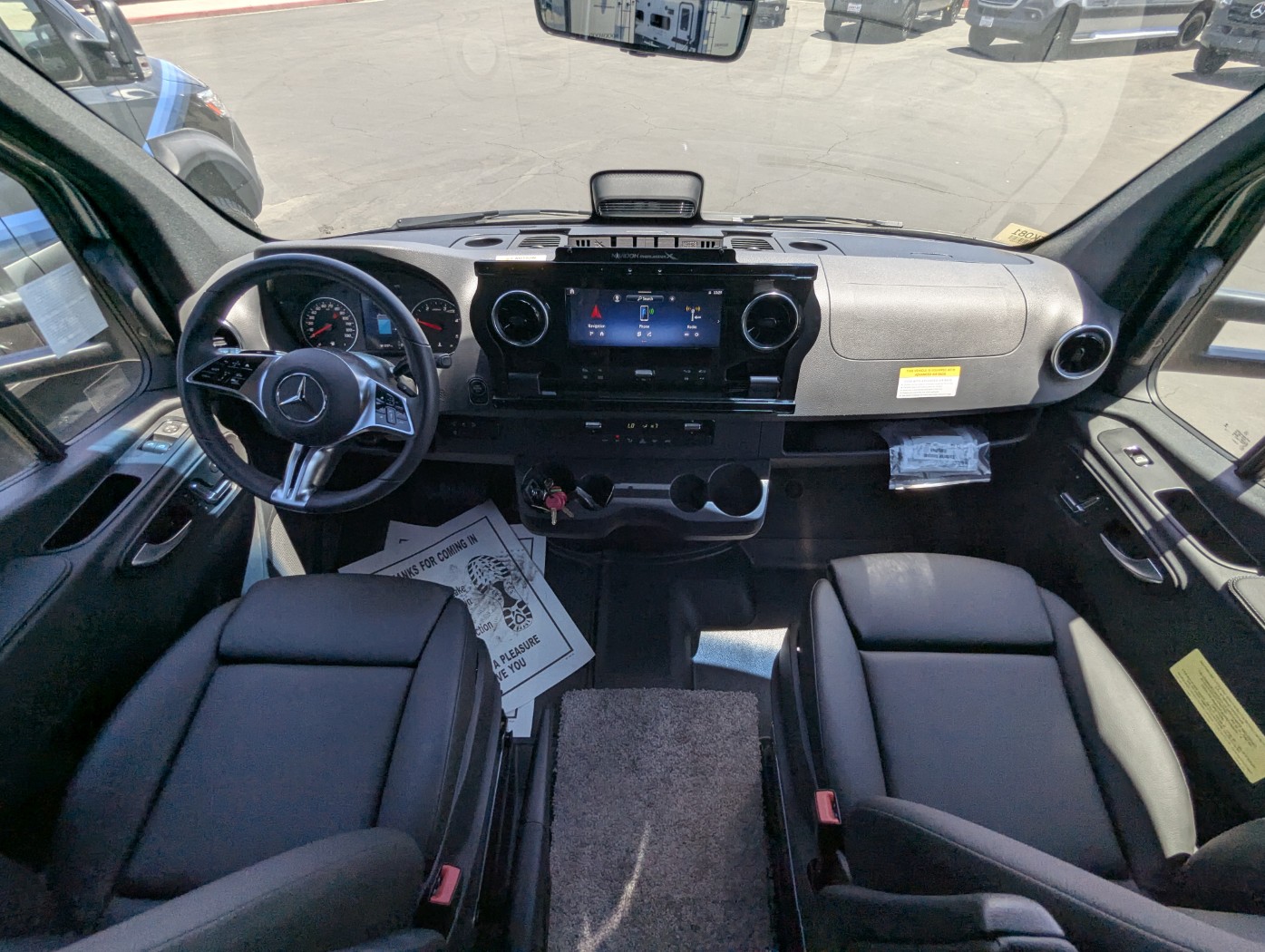 2026 Winnebago EKKO Sprinter 23B -Pop-Top AWD - ATH Edition - Image 19