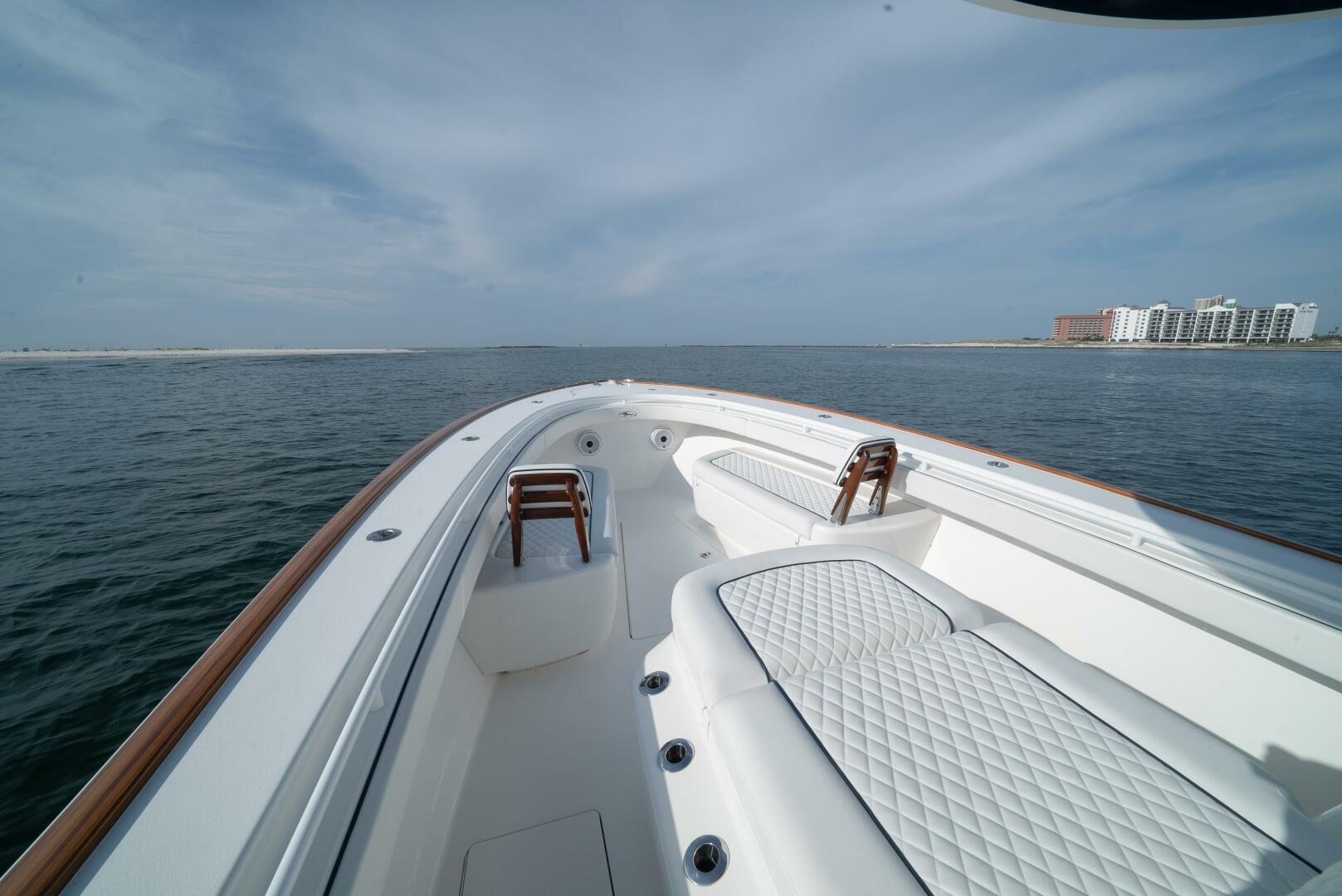 2022 Valhalla Boatworks V-37 - Image 24