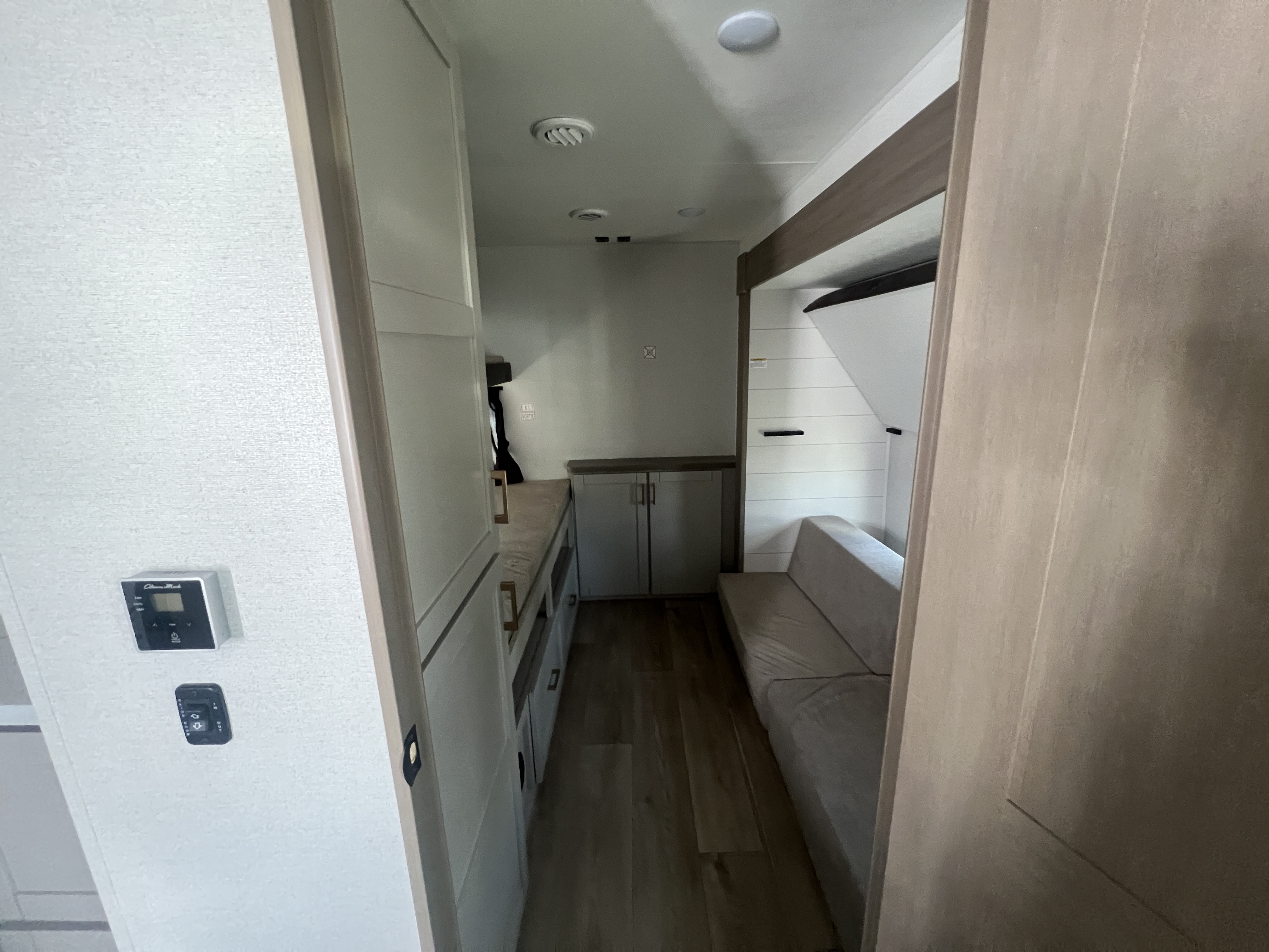 2027 Jayco Jay Flight SLX 333BTS - Image 22