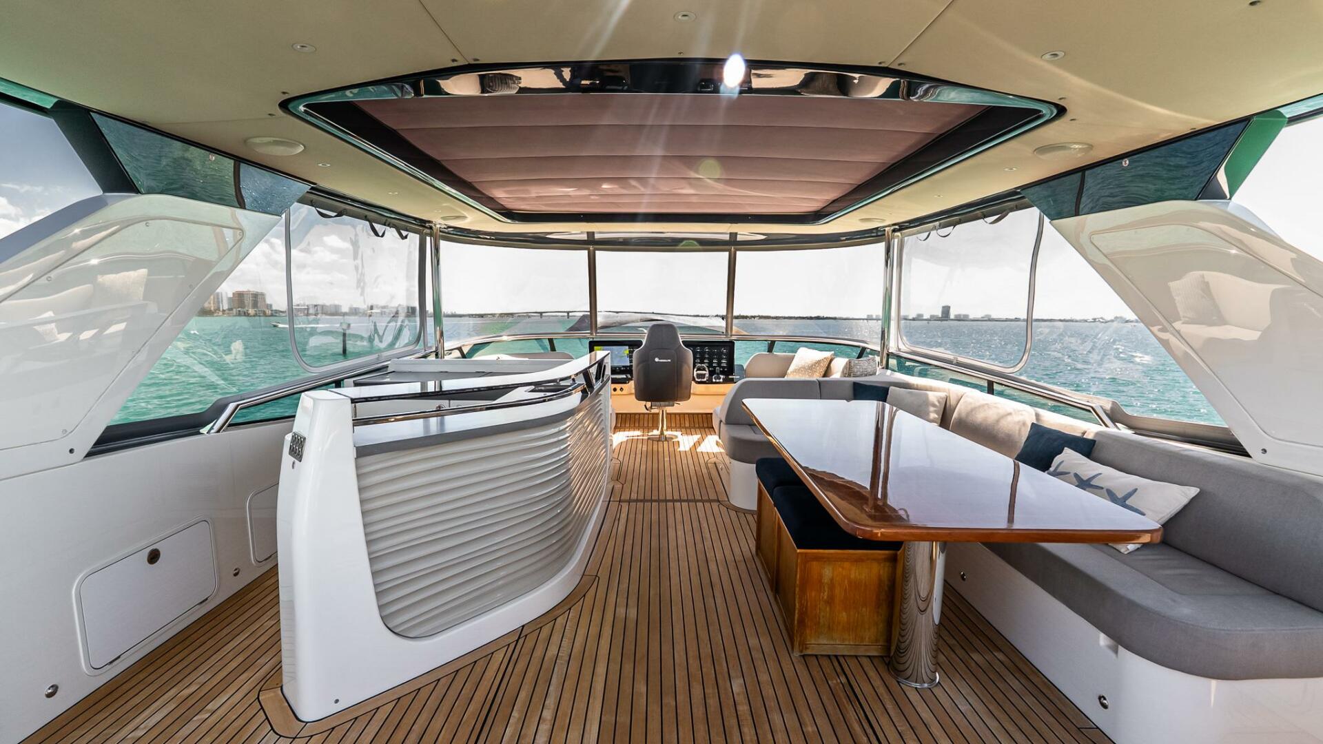 2022 Absolute Navetta 64 - Image 40