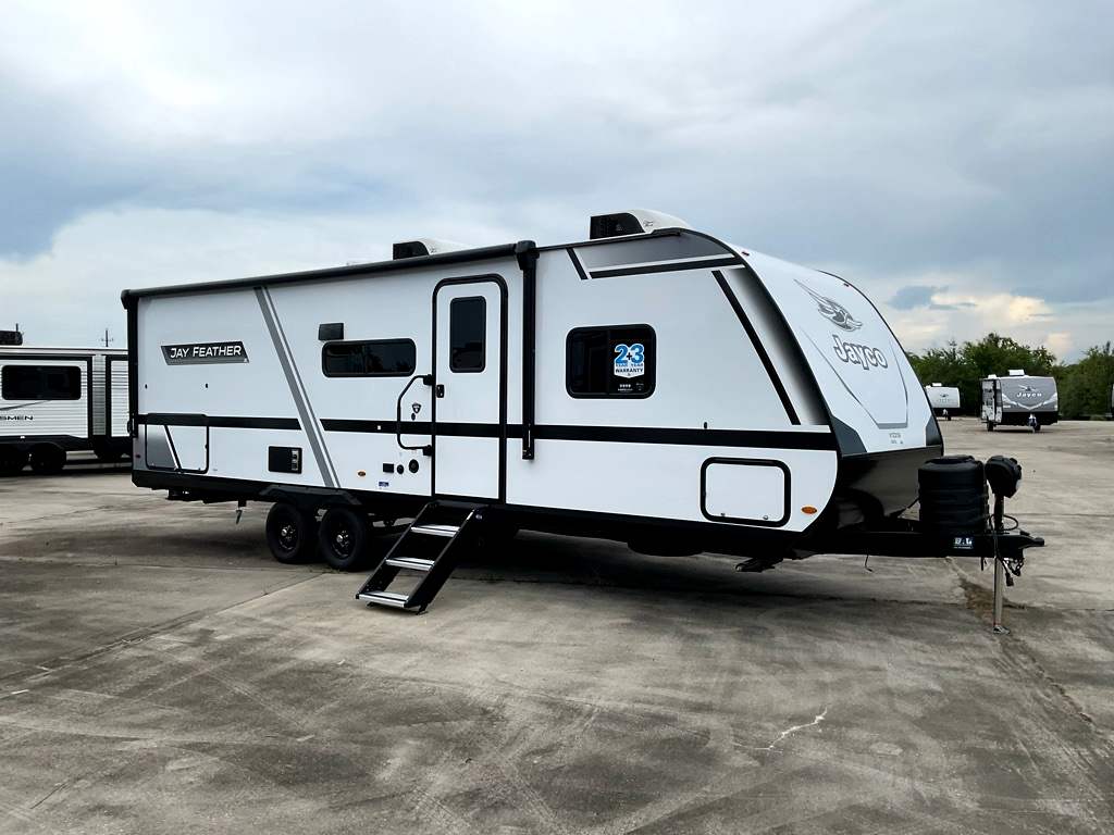 2027 JAYCO Jay Feather 26BHSL - Image 3
