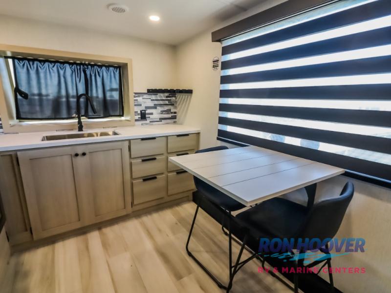 2026 FOREST RIVER 37GALLEY - Image 14