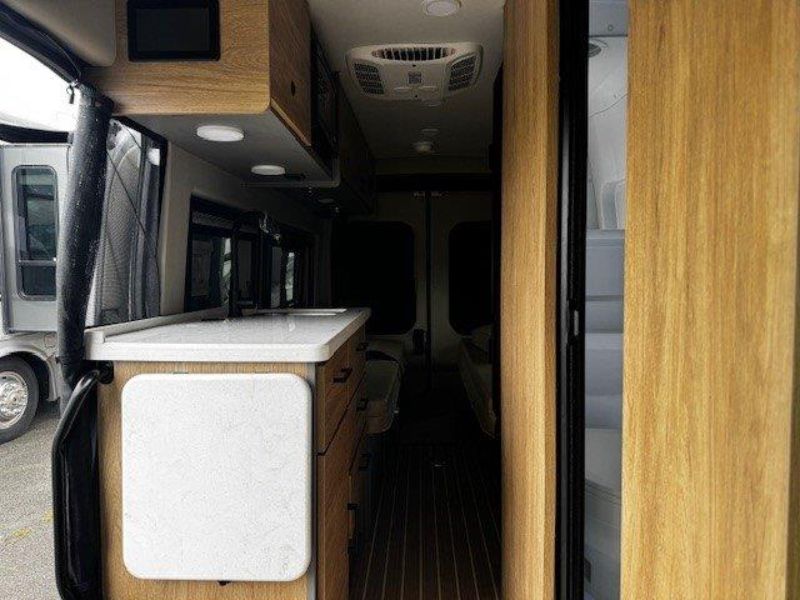 2026 Entegra Coach Expanse 21L - Image 10