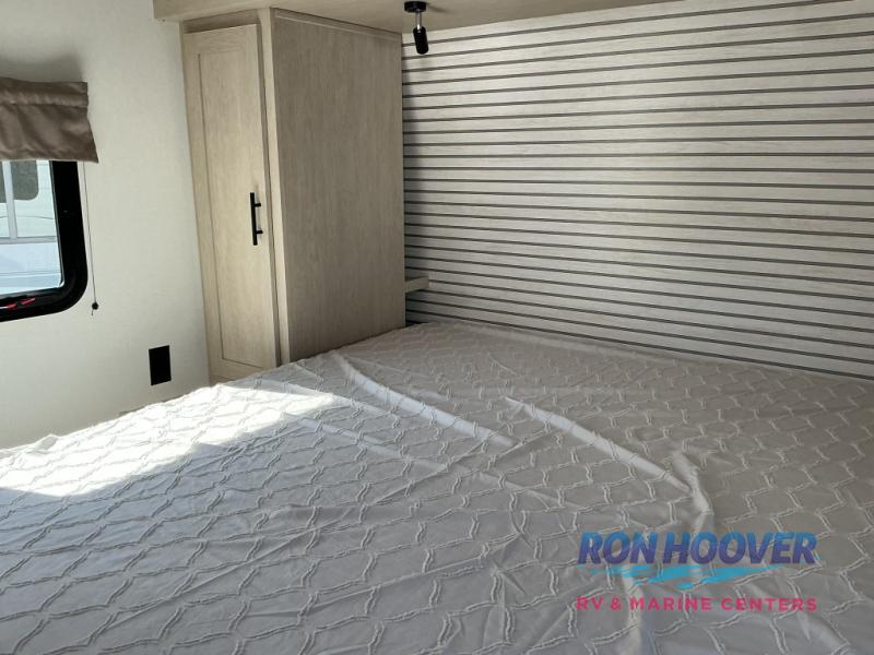 2026 COACHMEN 5320BEDS - Image 10
