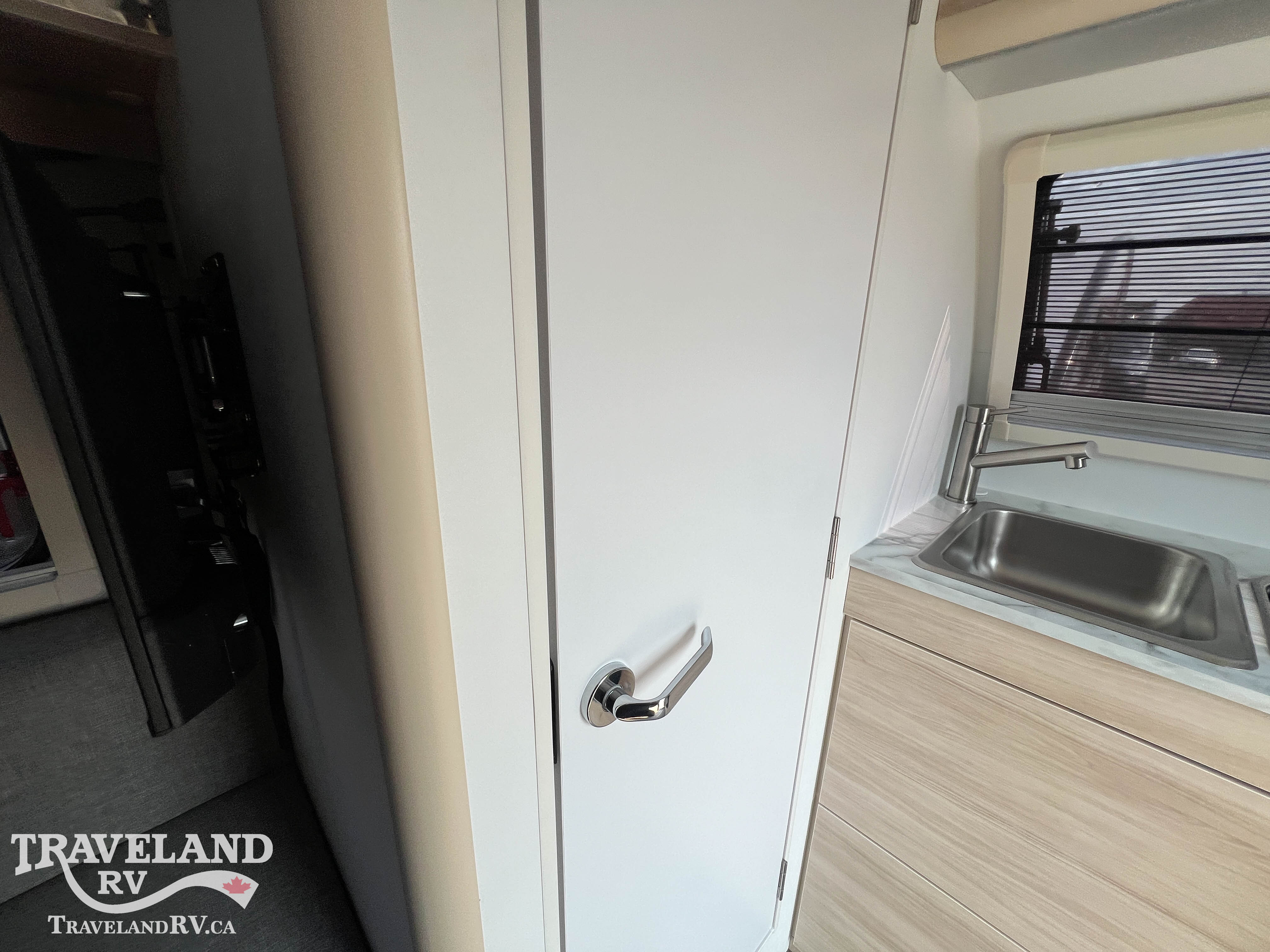 2027 NuCamp TAB 320 S BOONDOCK - Image 14