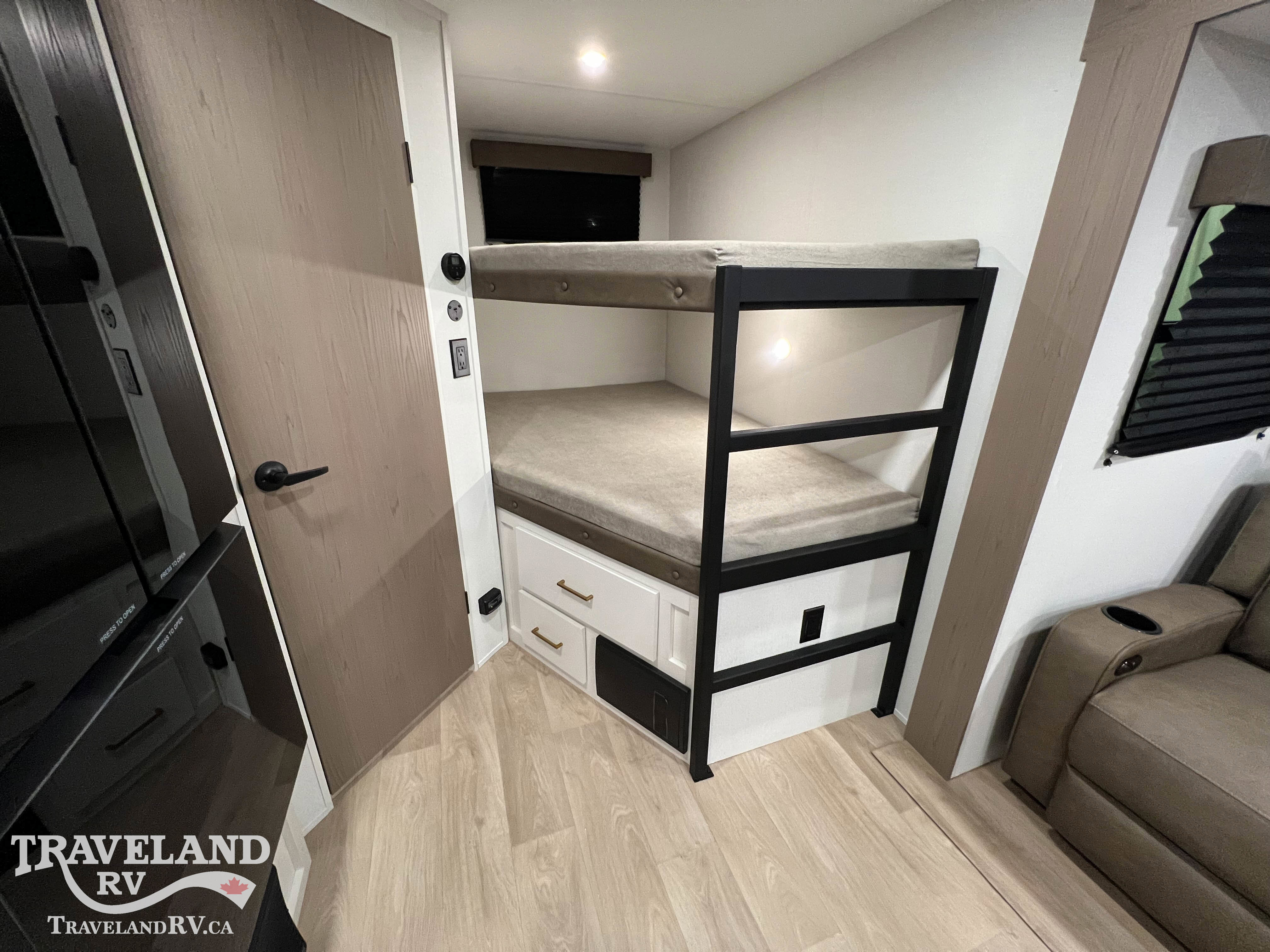 2026 Grand Design Transcend XPLOR 23BHX - Image 25