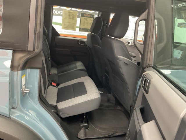 2022 Ford Bronco Utility 4D Black Diamond 4WD - Image 24